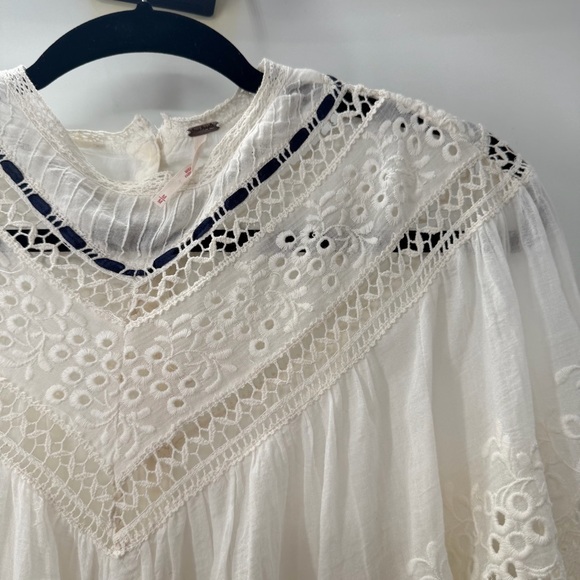 Free People Abigail White/ Cream Lace Blouse New Without Tags medium - Picture 8 of 14